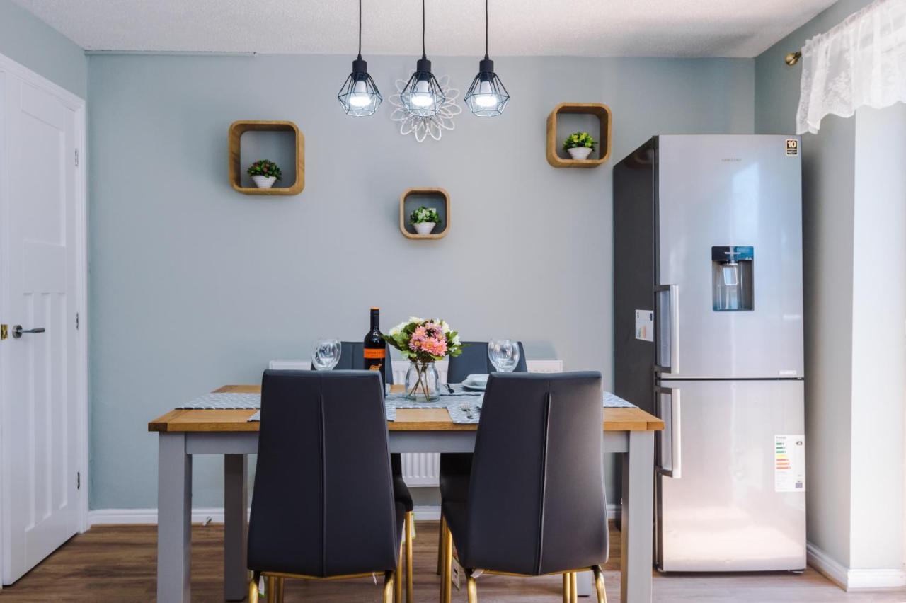 Stylish 4 Bedroom Home Close To Manchester City Centre Экстерьер фото