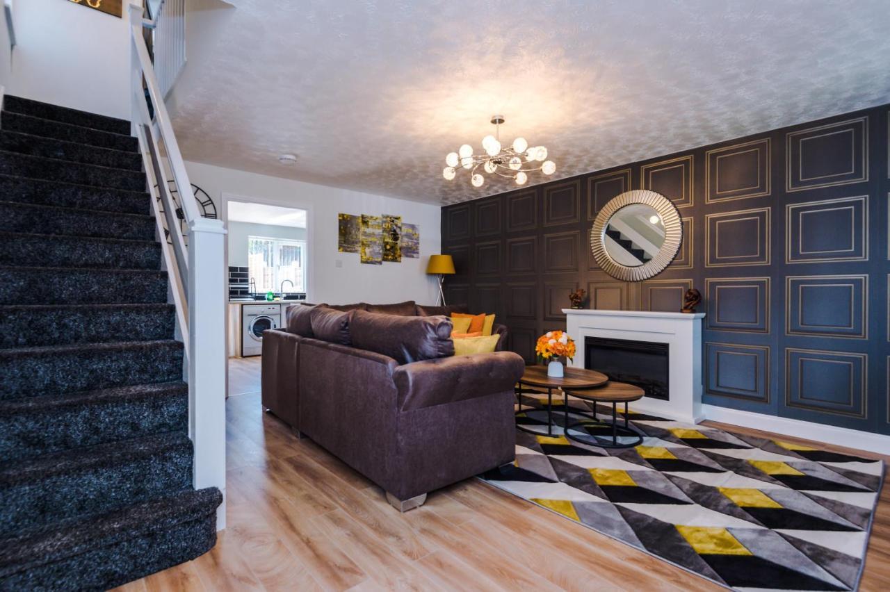 Stylish 4 Bedroom Home Close To Manchester City Centre Экстерьер фото
