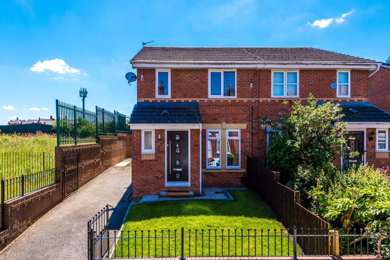 Stylish 4 Bedroom Home Close To Manchester City Centre Экстерьер фото