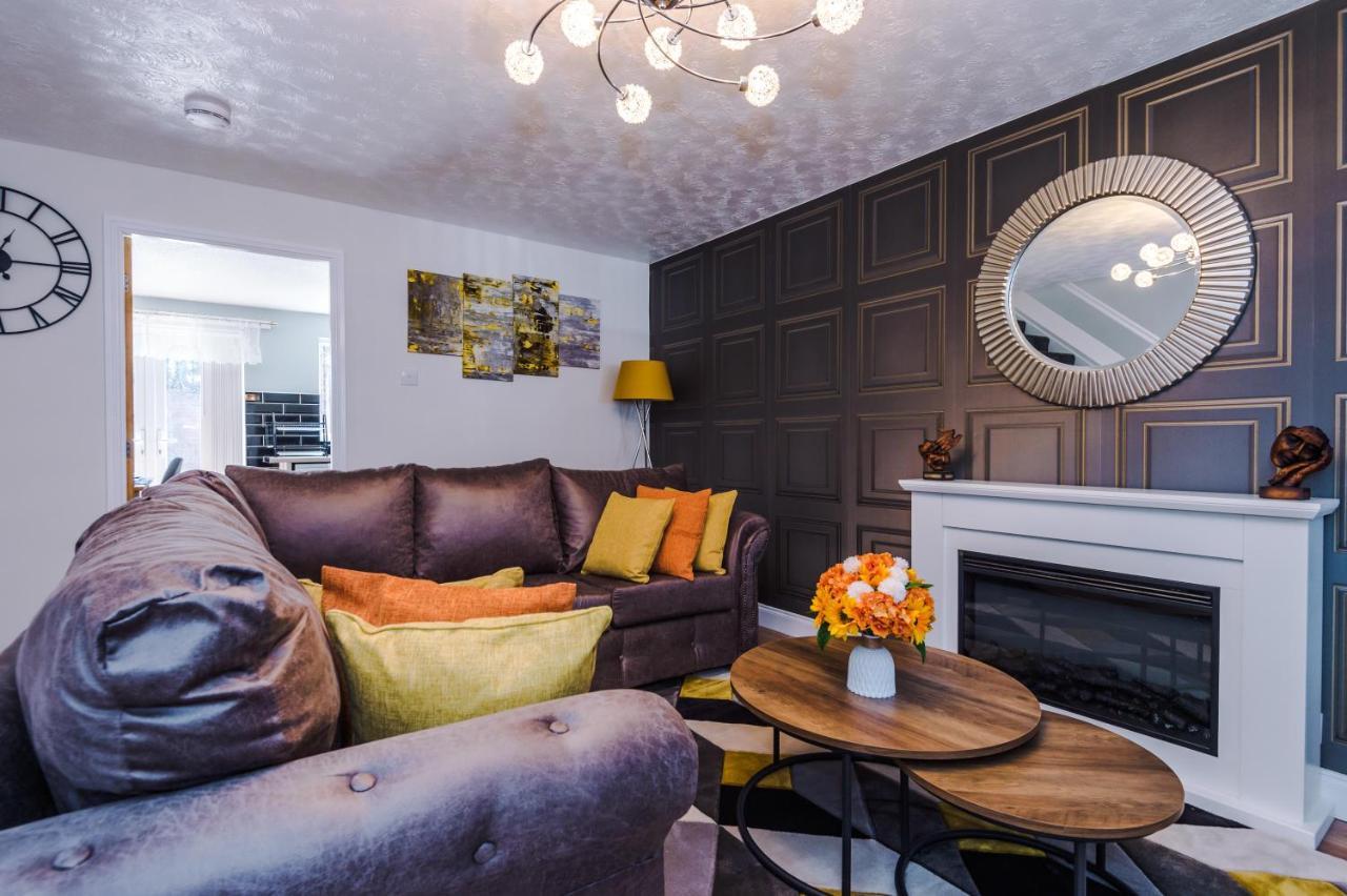 Stylish 4 Bedroom Home Close To Manchester City Centre Экстерьер фото