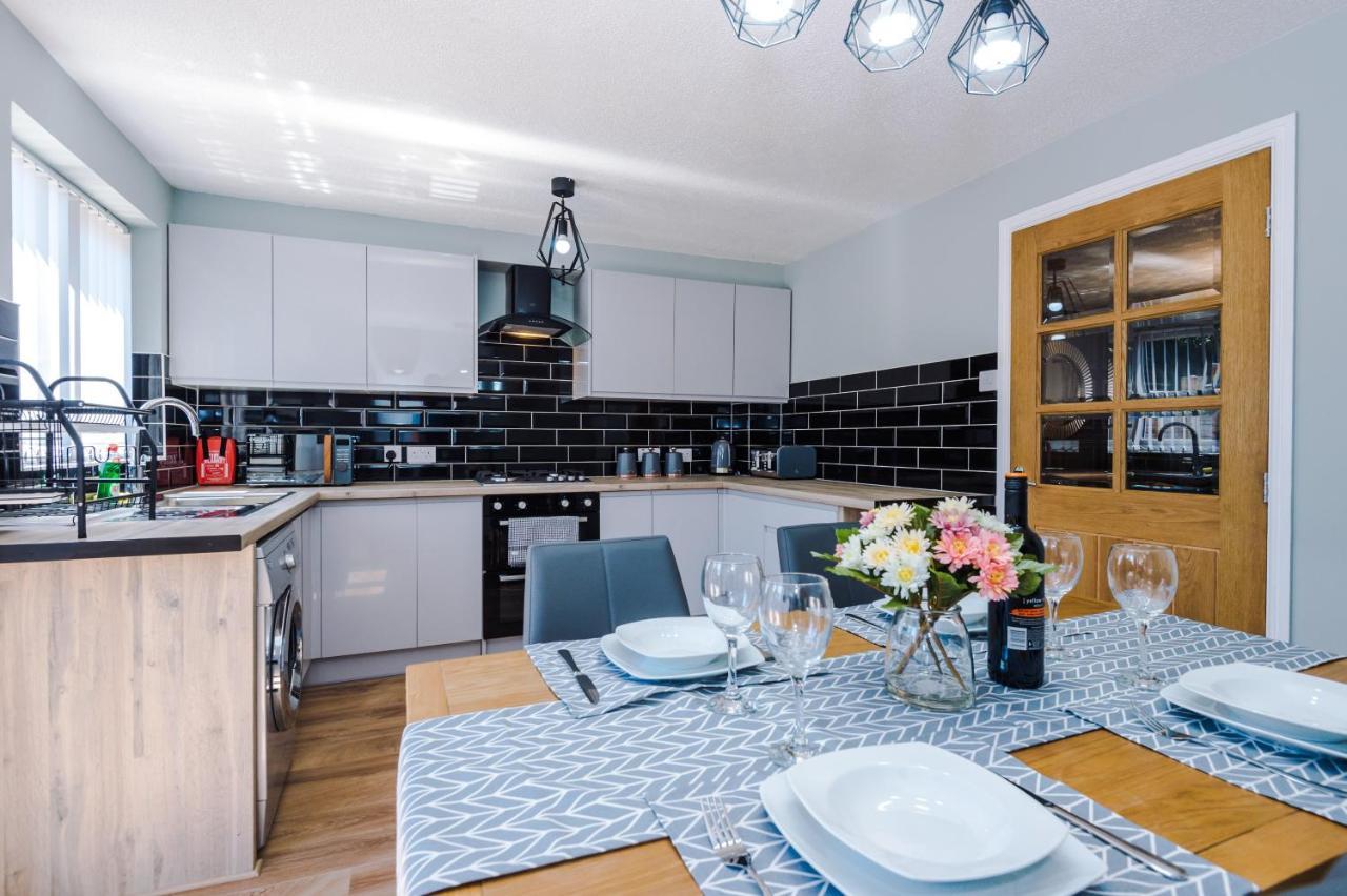 Stylish 4 Bedroom Home Close To Manchester City Centre Экстерьер фото